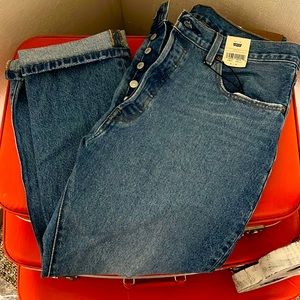 Levi’s 501 Cropped(32x26) -100% cotton